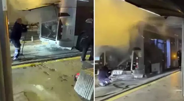 A fire that broke out on the metrobus in Edirnekapı caused panic.