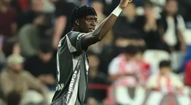 Beşiktaş overcame the challenge of Antalyaspor with 3 goals before the national break.