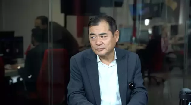 A Japanese earthquake expert issued a warning by providing location data: 