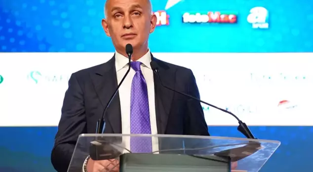 إبراهيم حاجي أوغلو أعلن رسمياً: حكام جدد قادمون إلى كرة القدم التركية.