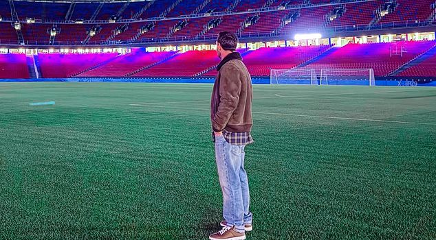 ليونيل ميسي يشارك منشورًا يؤثر في مشجعي برشلونة