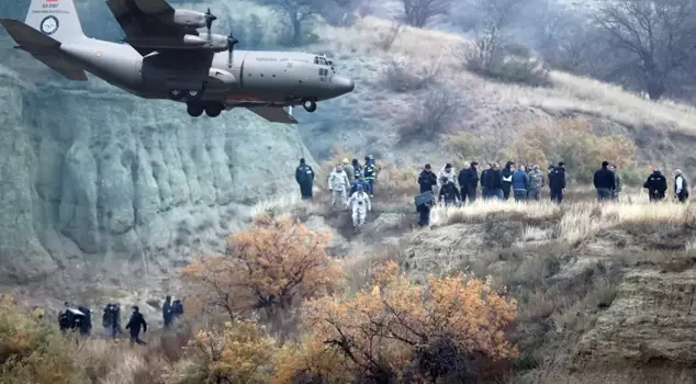 The cargo plane that resulted in the loss of 20 martyrs, why did it crash? Two possibilities are being considered.