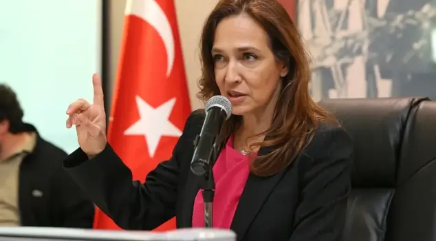 The mayor who opposed the rent described what happened to him: They went to his house and threatened him with his children.