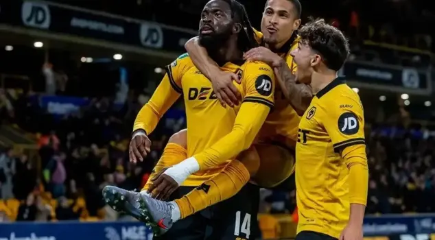 Его рост ровно 2 метра! Фенербахче тоже нашел своего Осимхена.