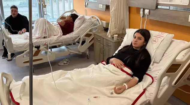 Four young people who were poisoned after eating mussels in Bursa were hospitalized.