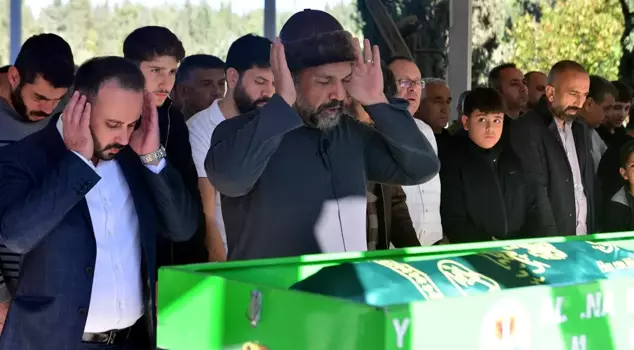 The father performed the funeral prayer for his son who died in the accident.