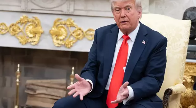 The Epstein question drove Trump crazy: Your license should be revoked.