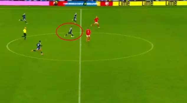 Historic victory from Scotland! Scored from midfield in the 90+9th minute, taking them to the World Cup after 28 years.