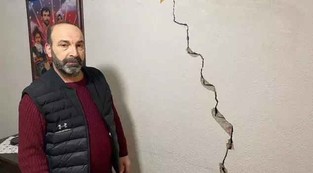 Dozens of houses in İzmir have cracks! The cause of the alarming images is not an earthquake.
