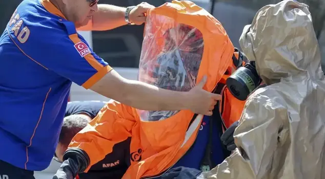 Due to the pest control conducted in a building in Esenyurt, four people, including a baby, were hospitalized.