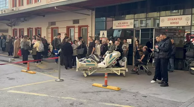 A fire broke out in a hospital in Kütahya, and patients were evacuated.