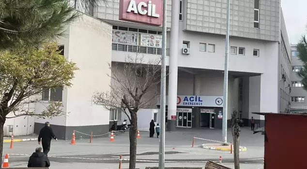 Fourteen students who ate chicken from the cafeteria were hospitalized.