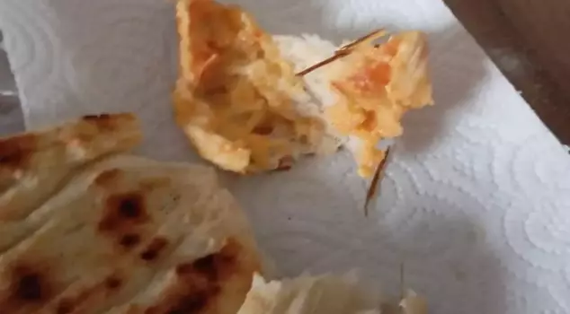 Pieces of wood came out of the bread.