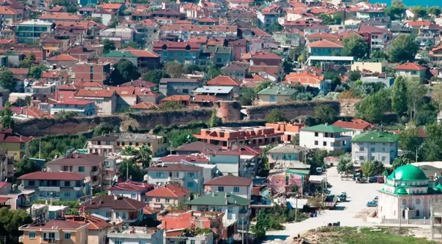 Preparations are complete! This week, 15,000 people will flock to the tiny district.