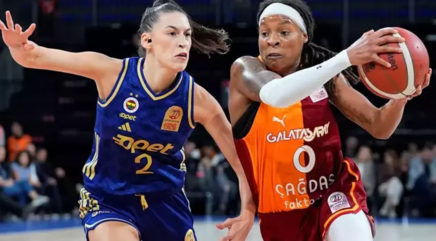 In the women's derby on the court, Fenerbahçe defeated Galatasaray.