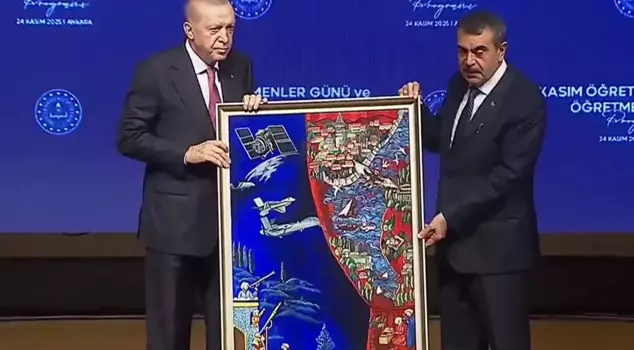 A gift from Minister Tekin to President Erdoğan on November 24.