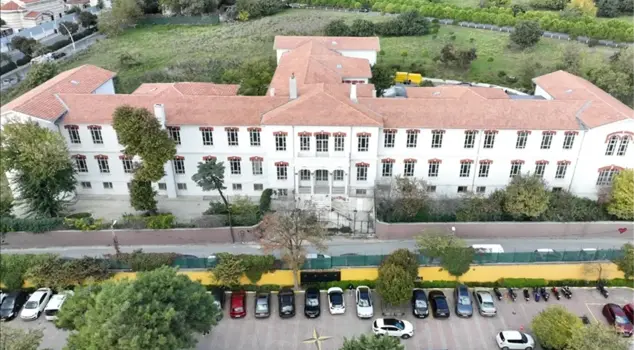 Three people, including a professor, were arrested in the fake prescription scam.