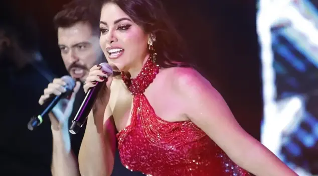 After Mahmut Tuncer, now it's Zara! She wants that handsome actor to play her life.