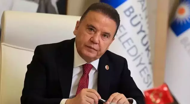 Muhittin Böcek, who is in prison, was urgently taken to the hospital at night.