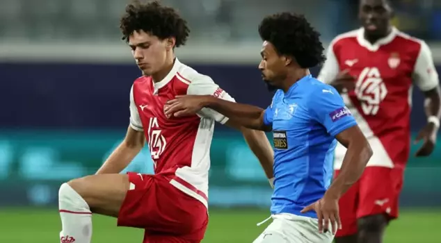 Galatasaray's opponent Monaco collapsed in the 88th minute.