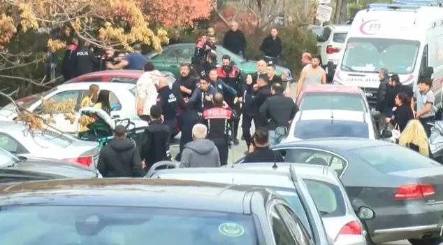 Terrifying moments at the Ankara Courthouse! Two families clashed after the hearing.