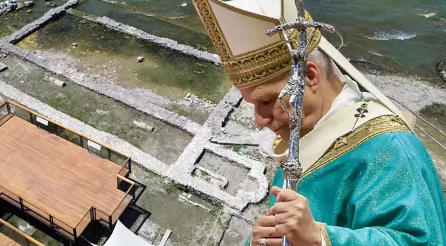 Pope Leo XIII is on his way to Turkey! Guess where his first stop will be.