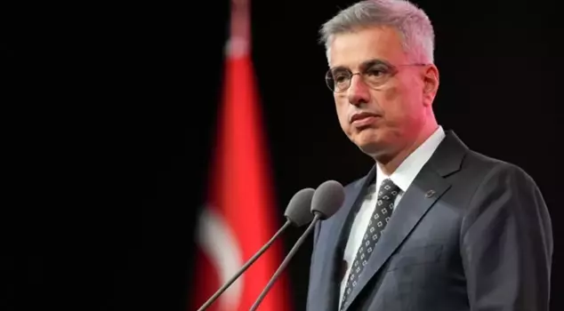 Minister Memişoğlu's emotional words during the live broadcast! He shared his experiences from his medical internship.