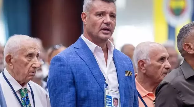 He opened the purse strings! Huge bonuses for the football players from Sadettin Saran.