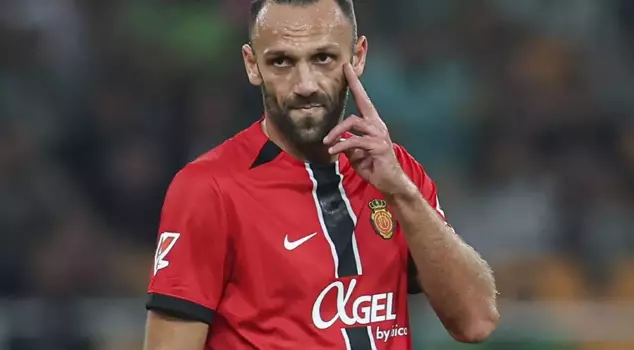 Vedat Muriqi scored 2 goals in 4 minutes, but his team suffered disappointment in the 90+2 minute.