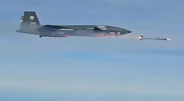 Bayraktar KIZILELMA made a historic breakthrough in the world.