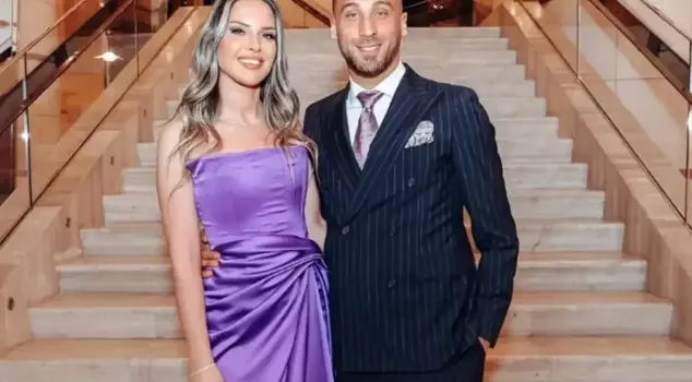 Did the 9-year marriage come to an end? Cenk Tosun responds to divorce claims with a slap in the face.