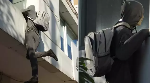 People who see the lifeless mannequin that looks like a thief either call the police or throw stones at it.