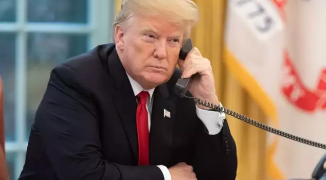 Trump to Maduro on the phone: Leave Venezuela immediately to save your life.