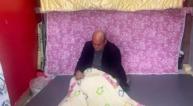 He started in a 10-square-meter shop and became a factory owner.