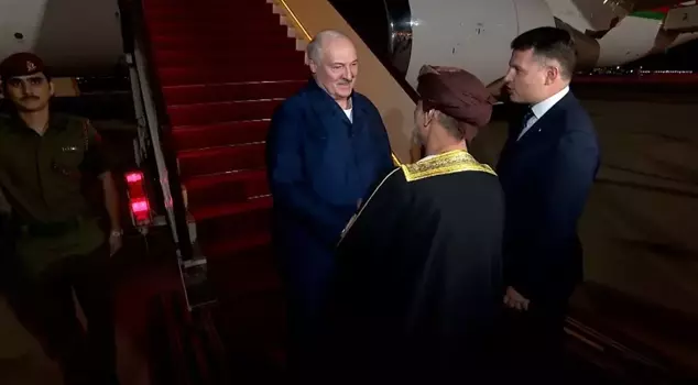 Belarus President Lukashenko has gone missing! He went on an official visit, and there has been no news for 4 days.