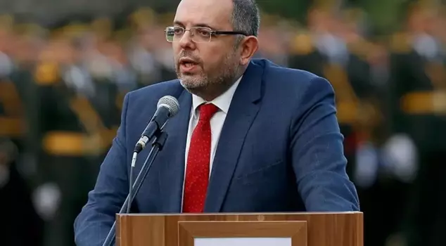 Transfer suggestion from Erhan Afyoncu, the Rector of the National Defense University, to Fenerbahçe: He provided 2 names.