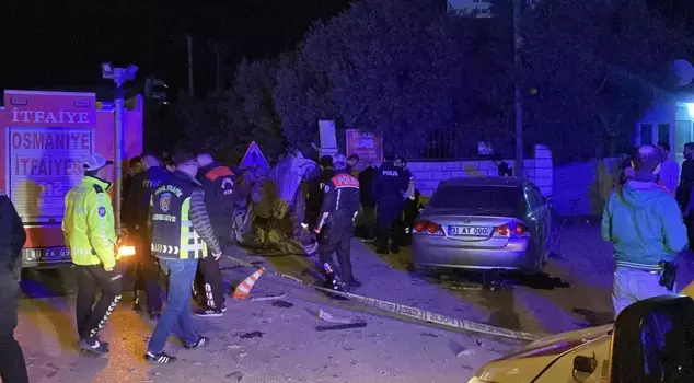 Three vehicles collided in Osmaniye: There are dead and injured.