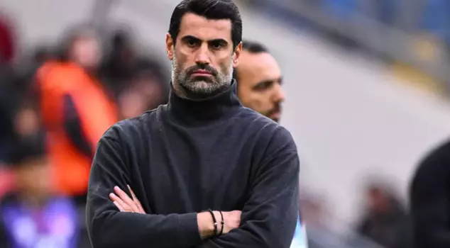 فولكان ديميريل استقال من منصبه في جنشليربيرليغي.