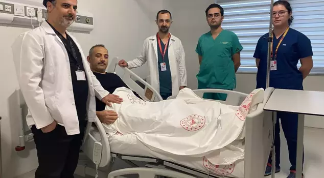 Она думала, что набрала вес, но оказалось, что она носит огромную массу в 7,5 килограмма.