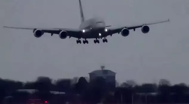 هبوط طائرة PSG في بلباو جعل القلوب في الحناجر.