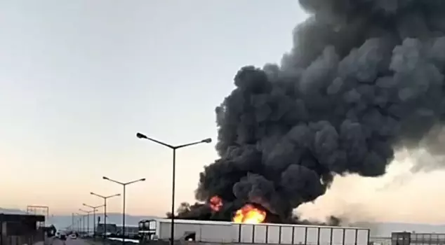 تم اندلاع حريق في المصنع الذي يتم فيه إنتاج نظام الفلترة في دنيزلي.