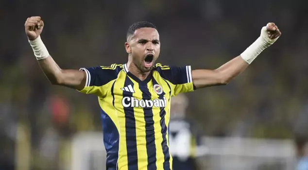 هدف جوزيه مورينيو هو يوسف النصيري.