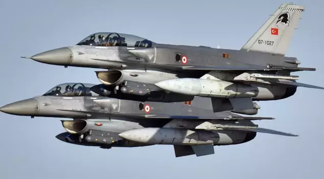 Турецкие F-16 сбили БПЛА в Черном море.