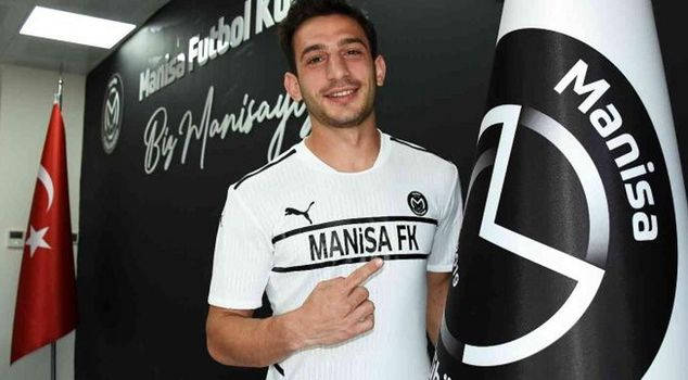 Manisa FK has terminated its relationship with three players who received betting penalties.