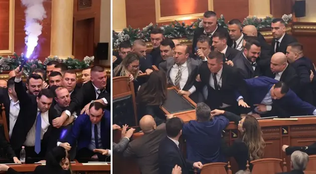أزمة غير مسبوقة في البرلمان الألباني! أشعلوا المشاعل وتعاركوا مع بعضهم البعض.