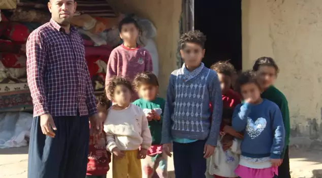 تندلع النيران في كل منزل تذهب إليه هذه العائلة! لقد نجا طفل يبلغ من العمر شهرين من الموت.