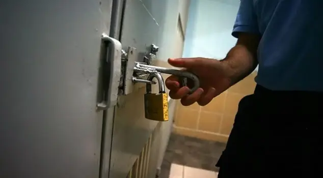 وعد الإخلاء واتهام بالاحتيال! تم رفع دعوى.