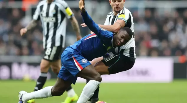 Премьер-лиге безумный матч с 4 голами.