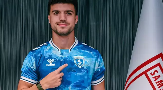 He couldn't hold back his tears at the end of the match! He wants to return to Galatasaray.