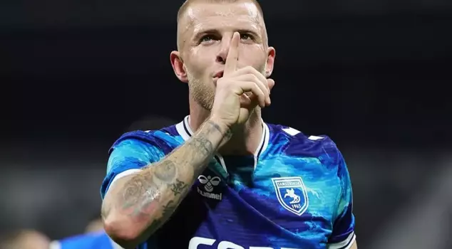 بيشكتاش يقوم بخطوة مفاجئة في الانتقالات لتعزيز الدفاع.